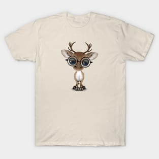 Cute Curious Nerdy Reindeer Wearing Glasses T-Shirt